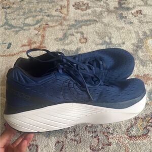 Topo Athletic Phantom Blue Max Cushion Running Walking Shoes Comfort